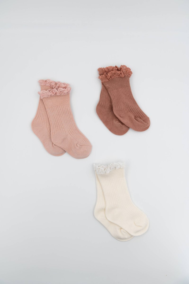 3PC in GIFT BOX Calza Bimba con Pizzo - ROSA 04 - immagine 3