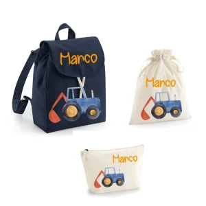 Set Asilo Completo Personalizzato – Mini Zaino, Sacchetto e Beauty Bambino Trattore
